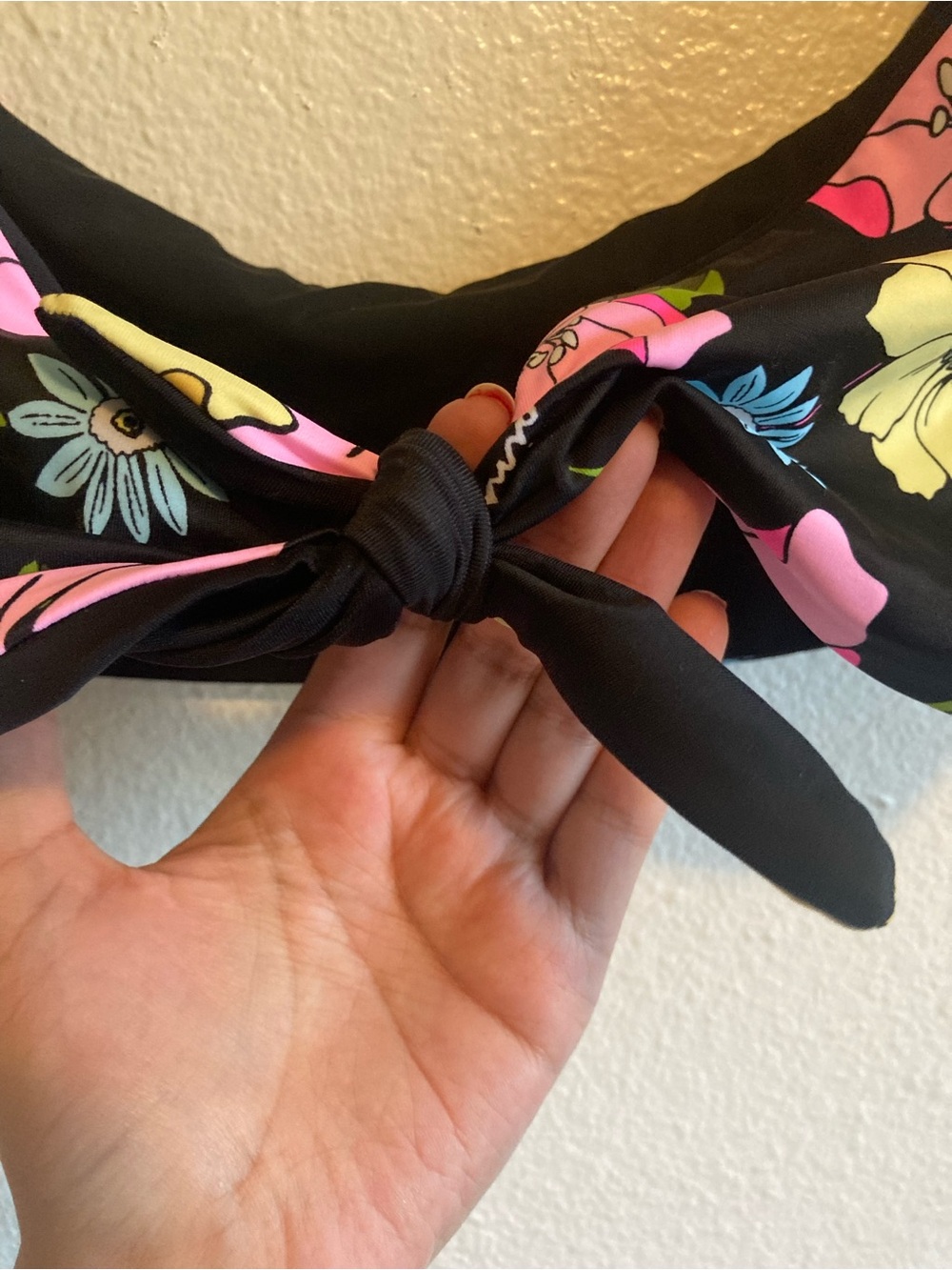 Swim Top PINK Victoria Secret Bikini Top - Picture 8 of 13